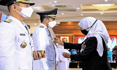 Bupati dan Wakil Bupati Trenggalek Resmi Dilantik Gubernur Jatim
