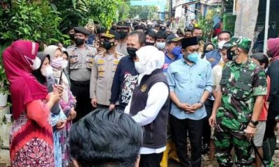 Kunjungi Wilayah Terdampak Banjir di Jember, Gubernur Khofifah Ingatkan Fenomena La Nina