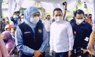 Khofifah Gelar Operasi Pasar Minyak Goreng Murah bersama Gubernur Jawa Timur di Lumajang