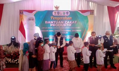 Pemprov Jatim bersama Baznas Jatim dan Bupati Malang Salurkan Bantuan Zakat Produktif untuk Pelaku Usaha Ultra Mikro